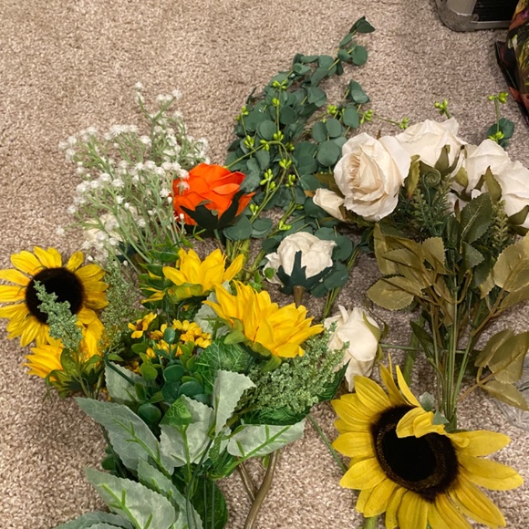 Rustic Decor - Picture 4 of 5